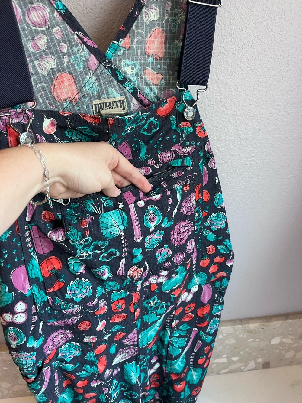 Duluth Veggie Print Nylon Overalls Large Utility Pockets Like New - Picture 5 of 11